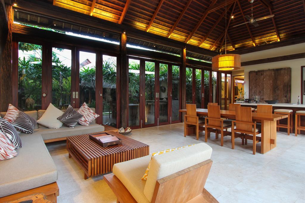 Villa Suar Drupadi Seminyak Extérieur photo