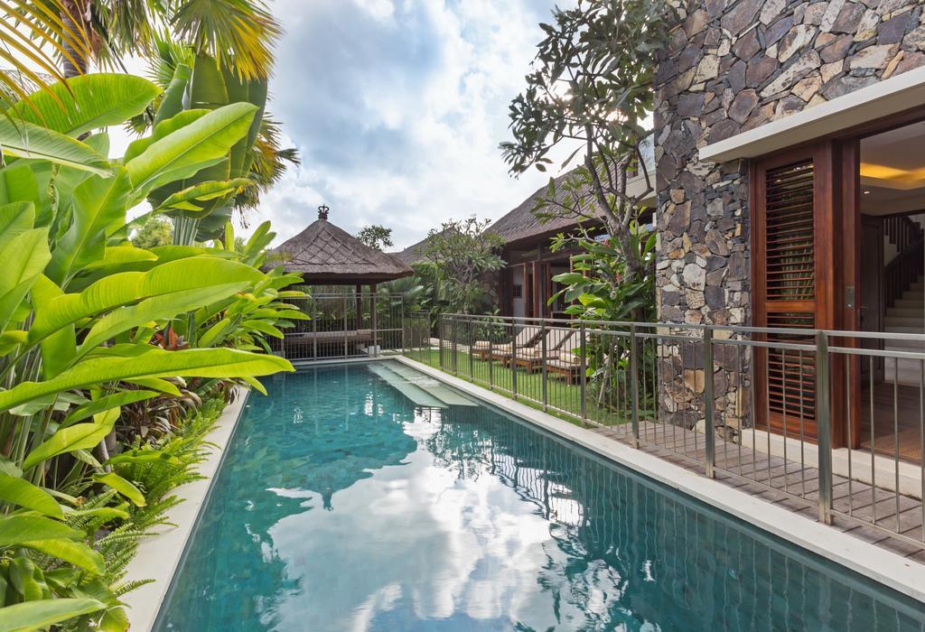 Villa Suar Drupadi Seminyak Extérieur photo