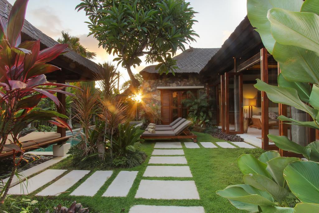 Villa Suar Drupadi Seminyak Extérieur photo